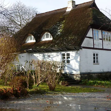 Ferienwohungen Im Feriengarten Dg Nardevitz
